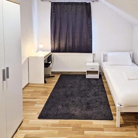 Adelin Einzelzimmer Hostel Vienna Exterior photo